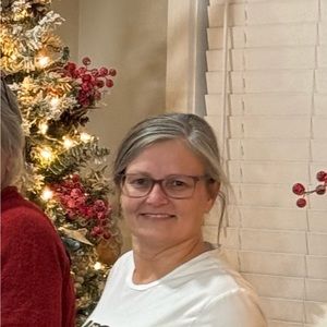 Meet your Posher, Gina